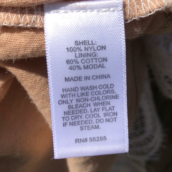 Express - White Lace Tank Top - Size Small Petite - Picture 14 of 15